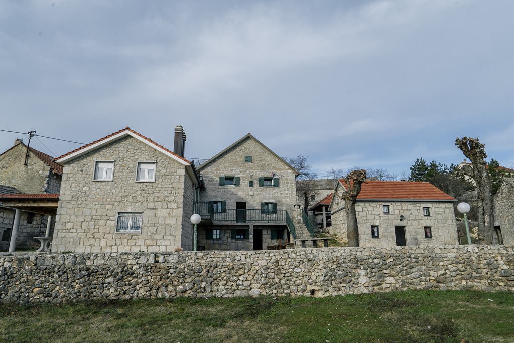 Apartman Studio Zdravko Eco Village Imotski Esterno foto