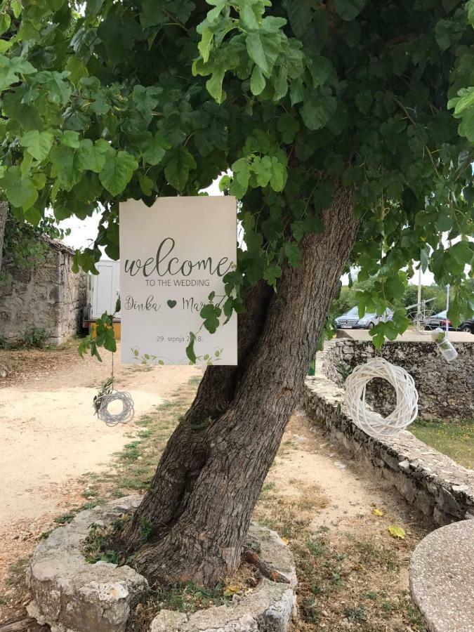 Apartman Studio Zdravko Eco Village Imotski Esterno foto